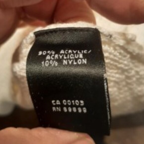 Women's sweater - Picture 16 of 16